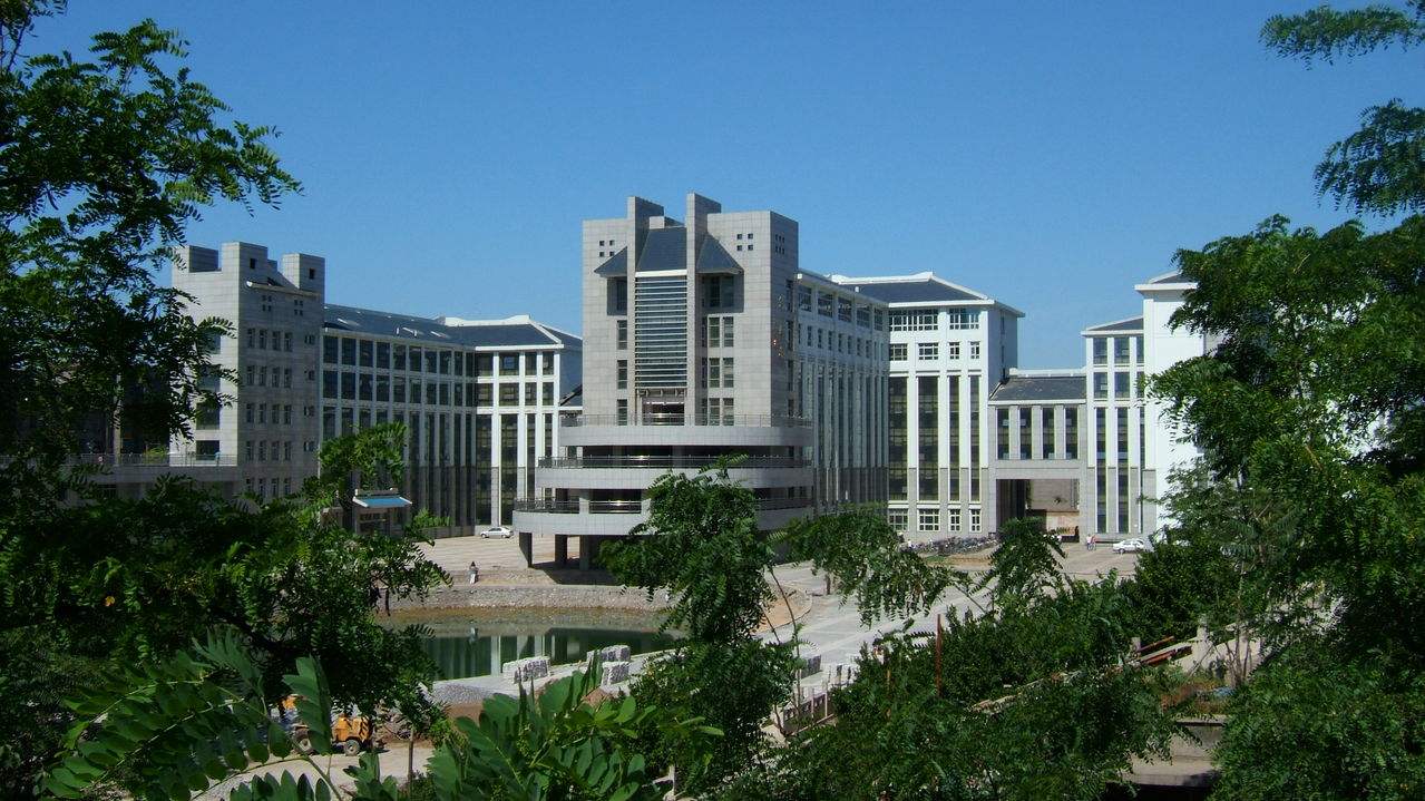 广西师范大学