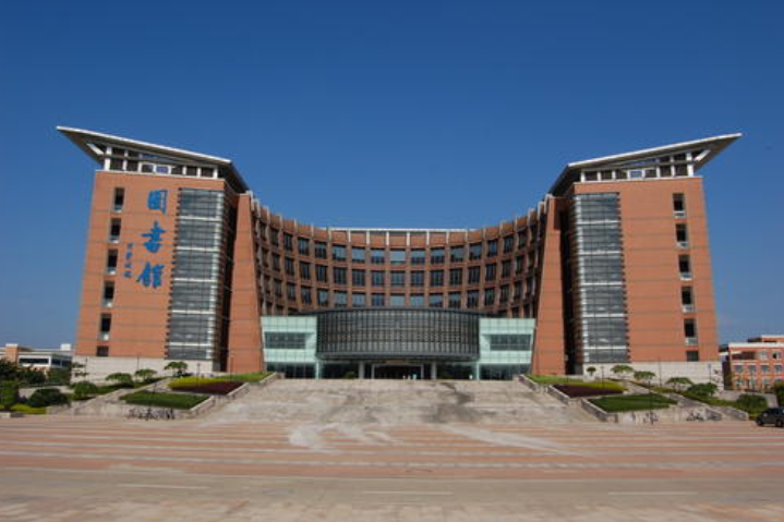 福建省排名多少能上福建師范大學(xué)？附學(xué)校近三年錄取分?jǐn)?shù)線