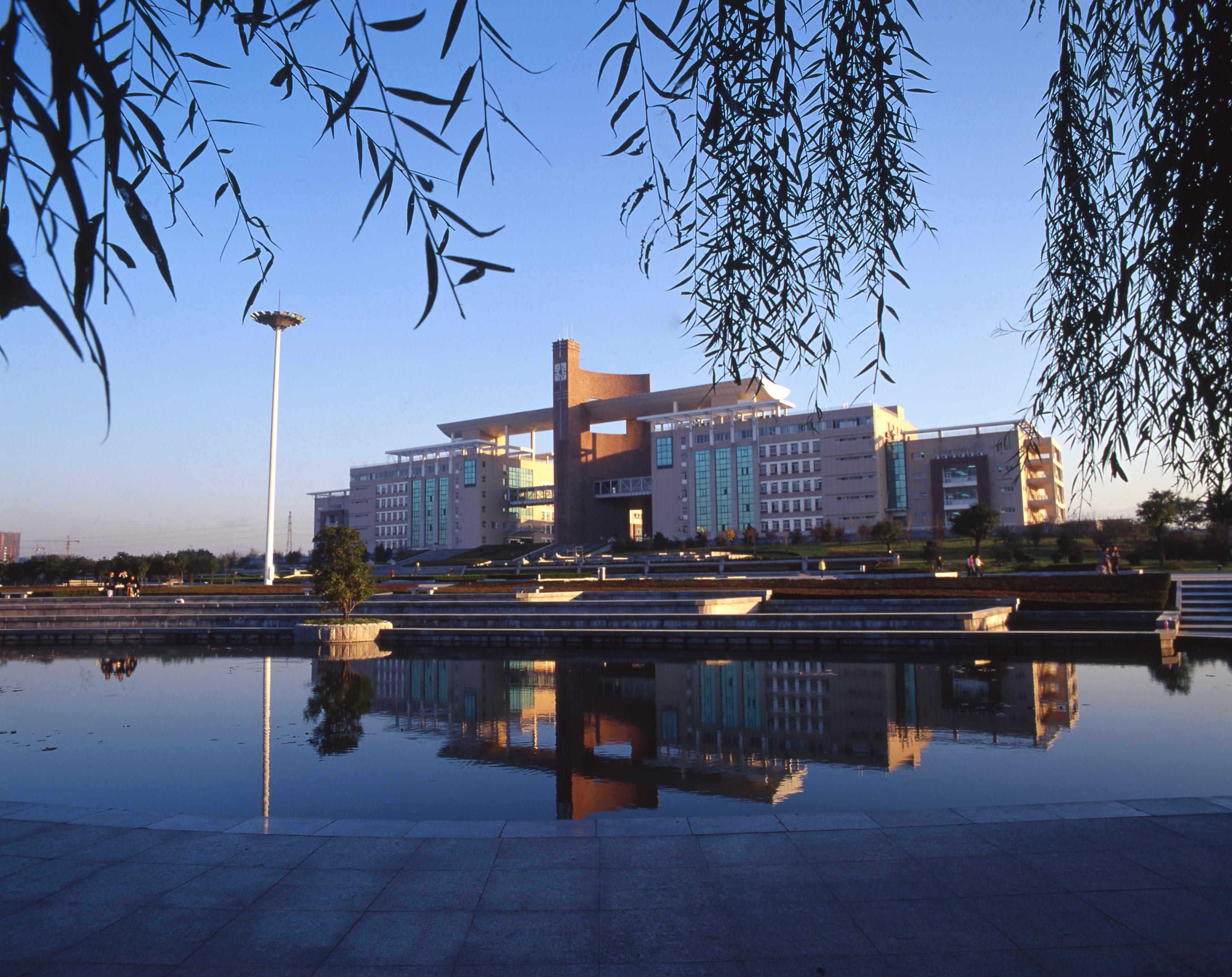 河南多少名可以考西北政法大学?