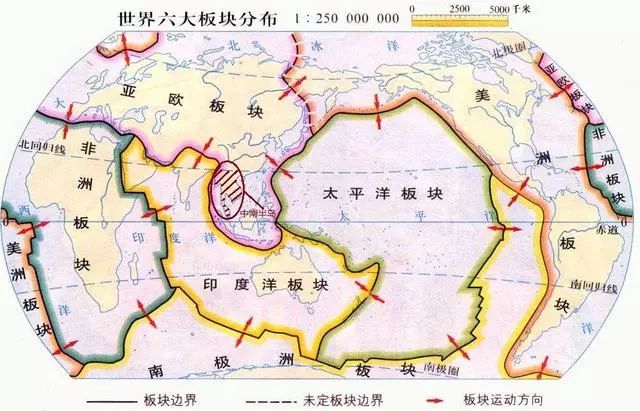 中南半岛的地形特征 ?在什么位置?(高中知识)