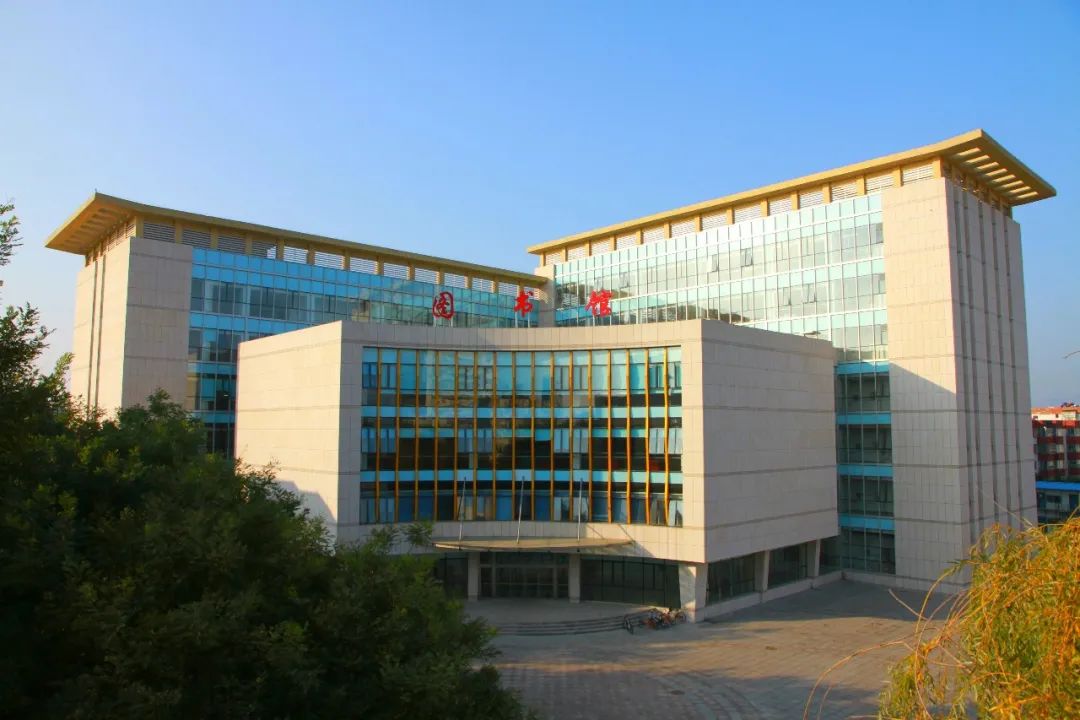 北京怀柔航天工程大学图片