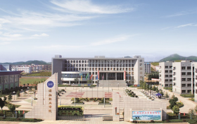 瀟湘職業(yè)學(xué)院2025年招生錄取分?jǐn)?shù)線（含專科投檔最低分）