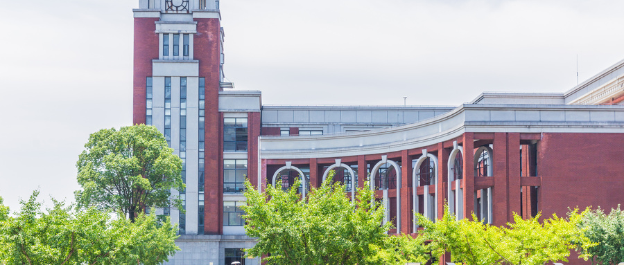 2023年江南大学的专科专业最低分数线